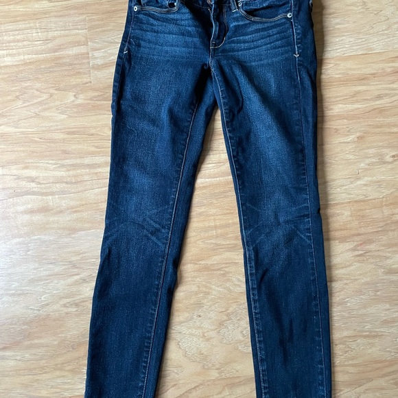 American Eagle dark denim jeans